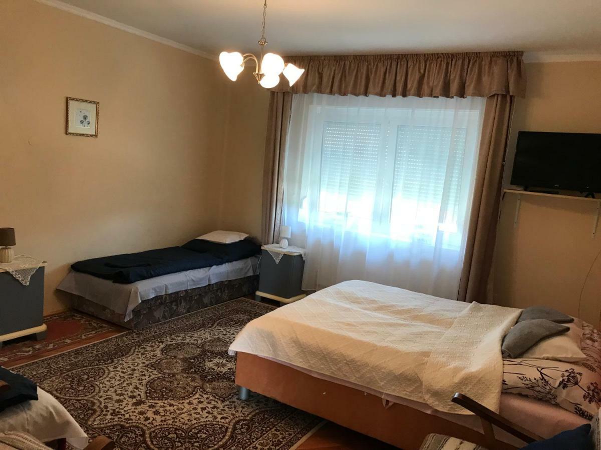 Bandi Vendeghaz Daire Verpelét Dış mekan fotoğraf
